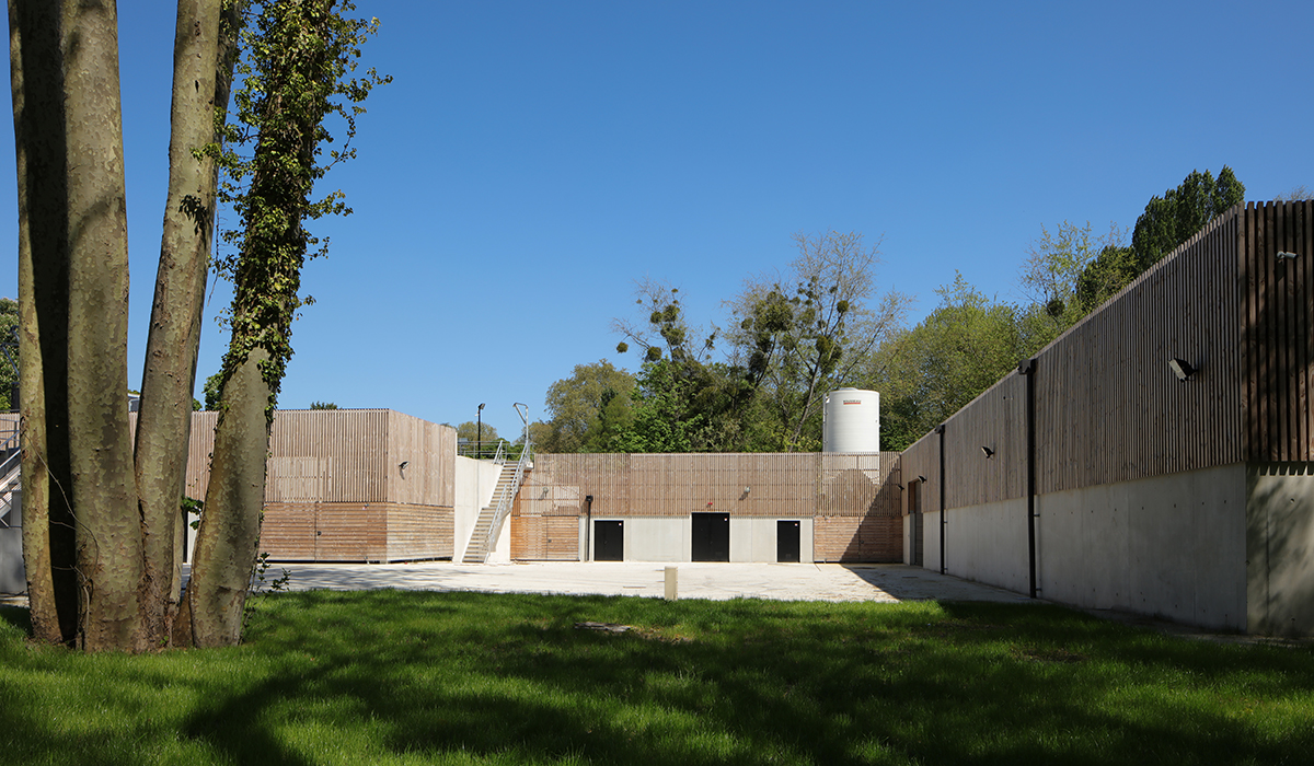 alu architectes 4267a625d84990e6336a930a3d59cc8f8d45223d9ed41d9c8c228c660673c0b66f61548b3b7a144e0123d944a2021764ef86109a2b8c29ba0c960ae66755086f